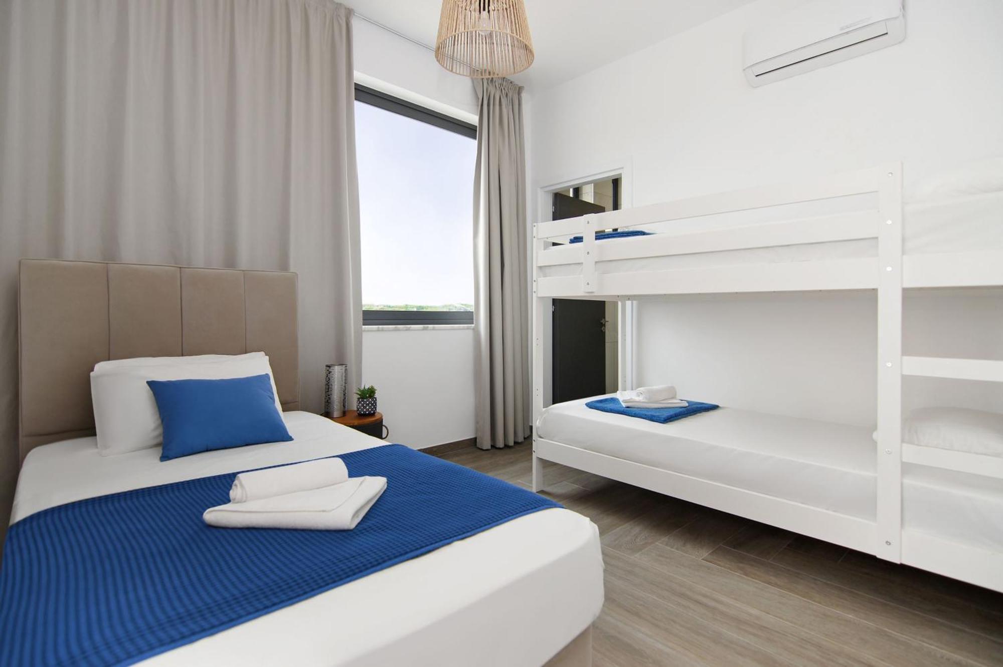Villa Queen Valentina Protaras Ngoại thất bức ảnh