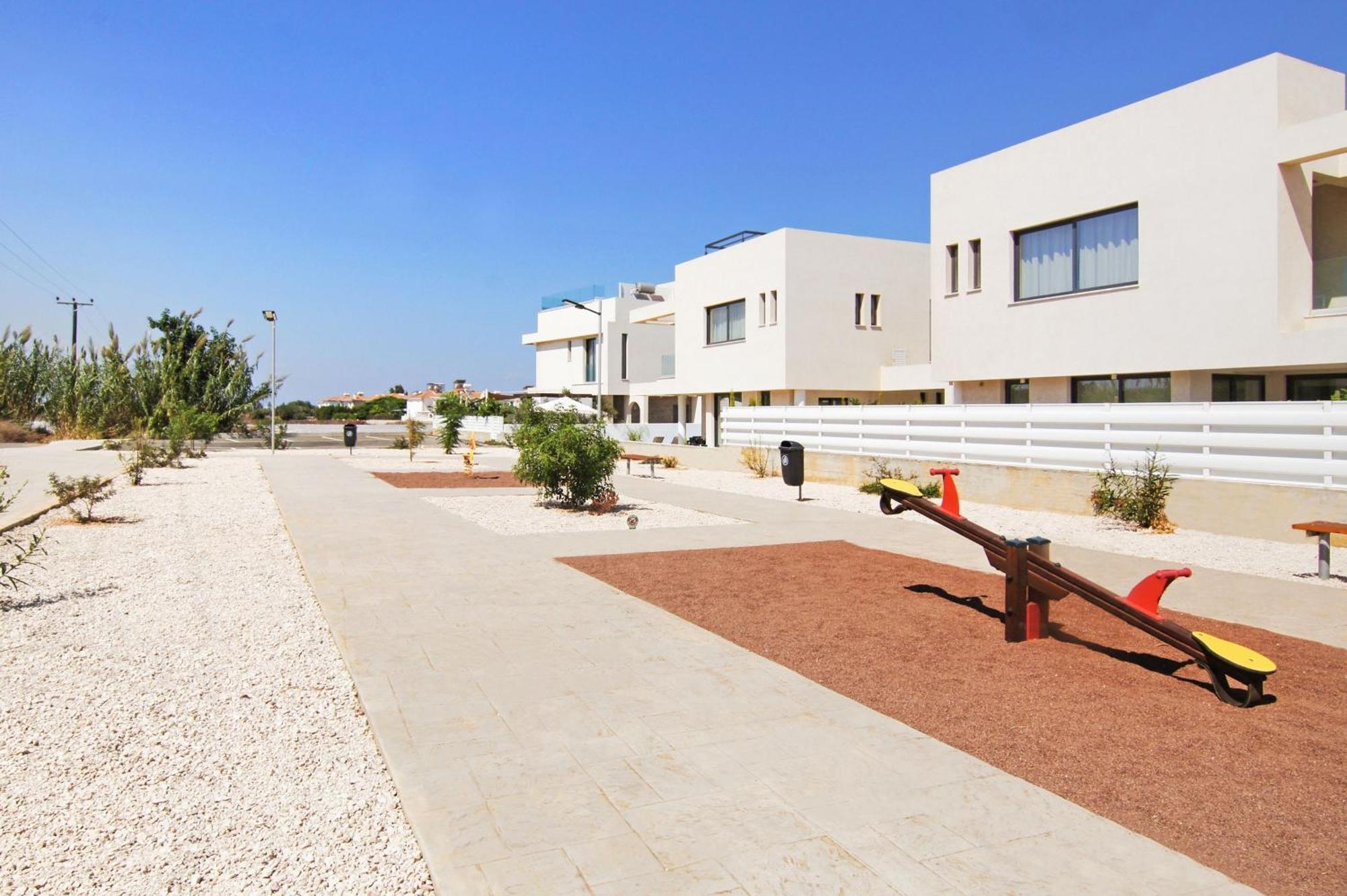 Villa Queen Valentina Protaras Ngoại thất bức ảnh