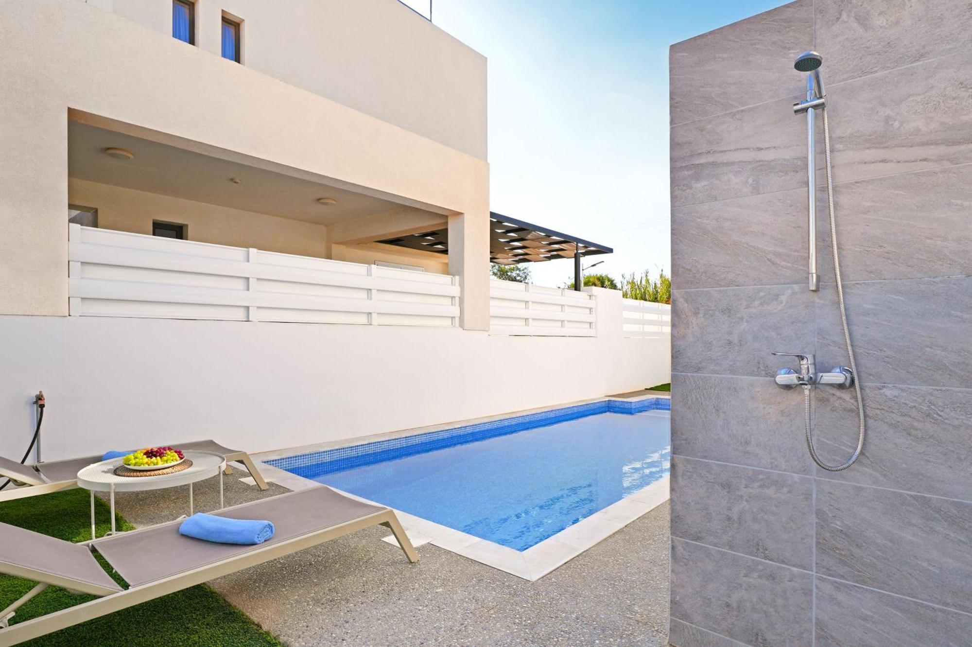 Villa Queen Valentina Protaras Ngoại thất bức ảnh